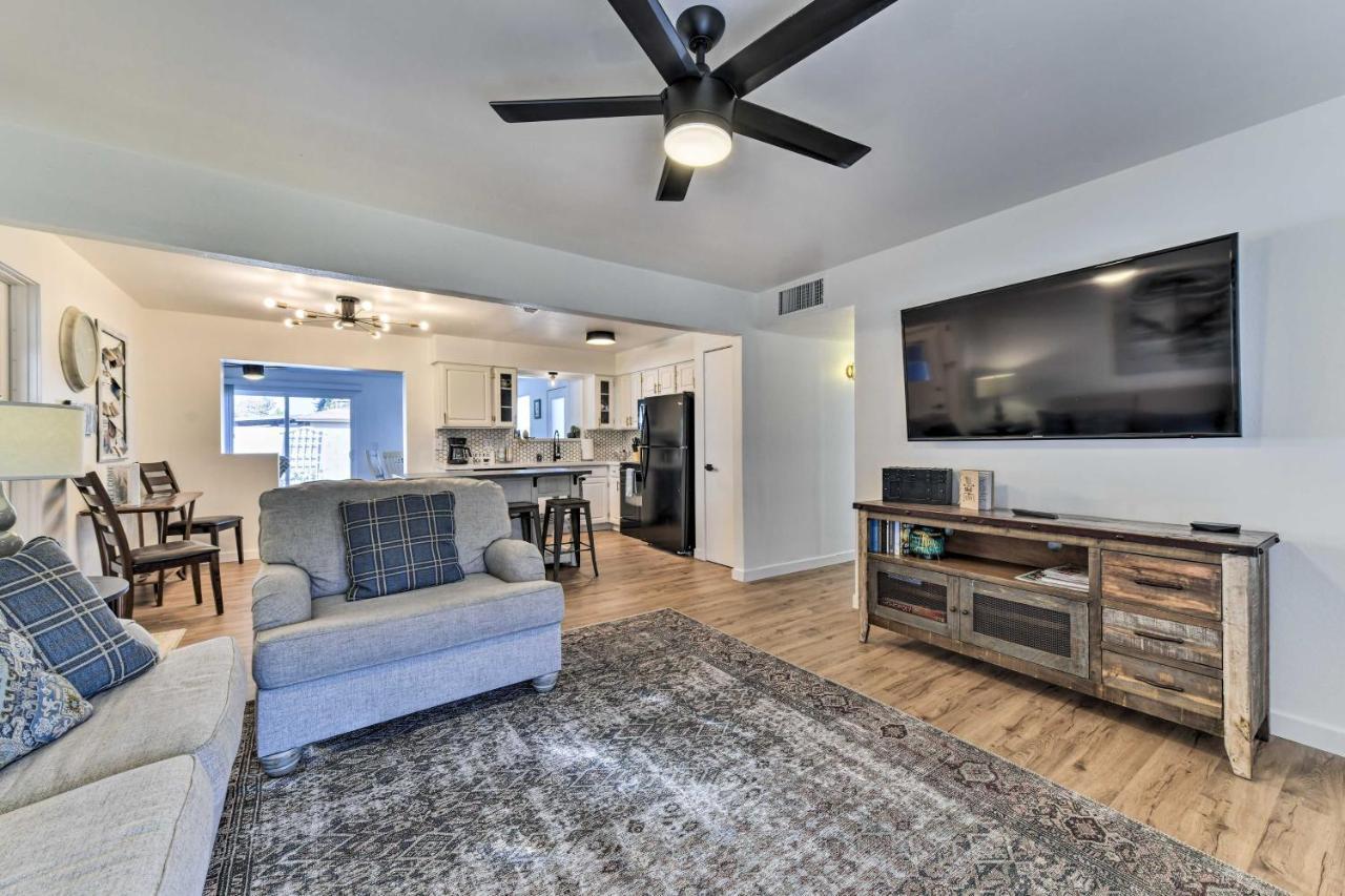 Downtown Gilbert Home With Fenced Yard And Fire Pit! Exterior photo